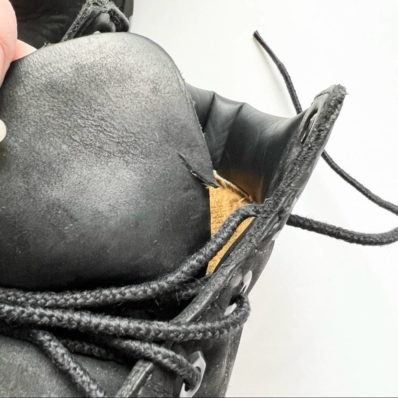 Timberland juniors all black waterproof boots Size 6 premium black nubuck 6 inch - Picture 12 of 16